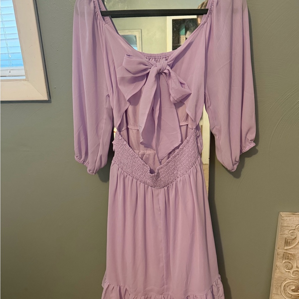 Lavender Long Sleeve Midi Dress with Scoop Neck - Picture 2 of 3